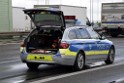 Schwerer LKW VU PKlemm A 4 Rich Olpe auf der Rodenkirchener Bruecke P192